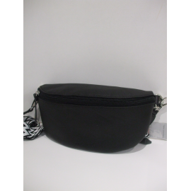 Sac banane en cuir noir  "Manna"