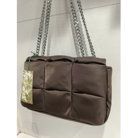 Sac en matelassée marron élégant  (Mia et Joy)