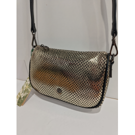 Sac en synthétique couleur doré  (Mia et Joy)