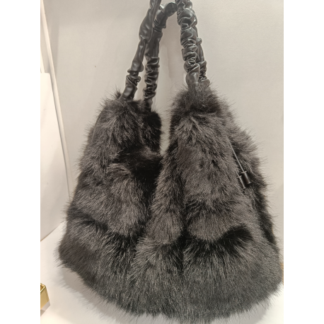 Sac en fourrure  synthétique noir (Mia et Joy)