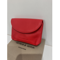Porte monnaie rouge en cuir " Arthur et Aston"