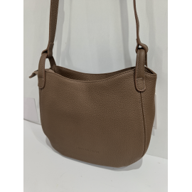 Sac porté travers en cuir caramel "Arthur et Aston"