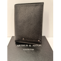 Petit portefeuille noir en cuir " Arthur et Aston"