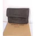 Grand porte monnaie en cuir marron " Arthur et Aston"