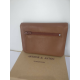 Grand porte monnaie en cuir marron " Arthur et Aston"