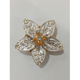 Broche aimantée