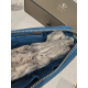 Trousse de toilette ou maquillage en cuir marine "Adapell"