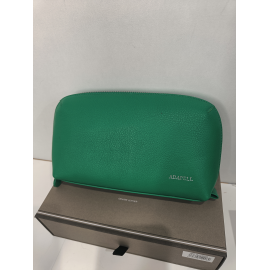 Trousse de toilette ou maquillage en cuir bleu "Adapell"
