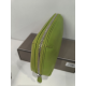 Trousse de toilette ou maquillage en cuir vert "Adapell"