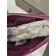 Trousse de toilette ou maquillage en cuir vert  anis "Adapell"