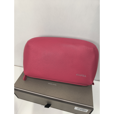 Trousse de toilette ou maquillage en cuir fuchsia "Adapell"